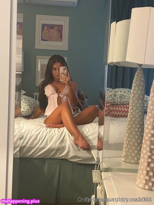 bbycorachis / cora_2oo2 / https: Φωτογραφία Γυμνών OnlyFans #11