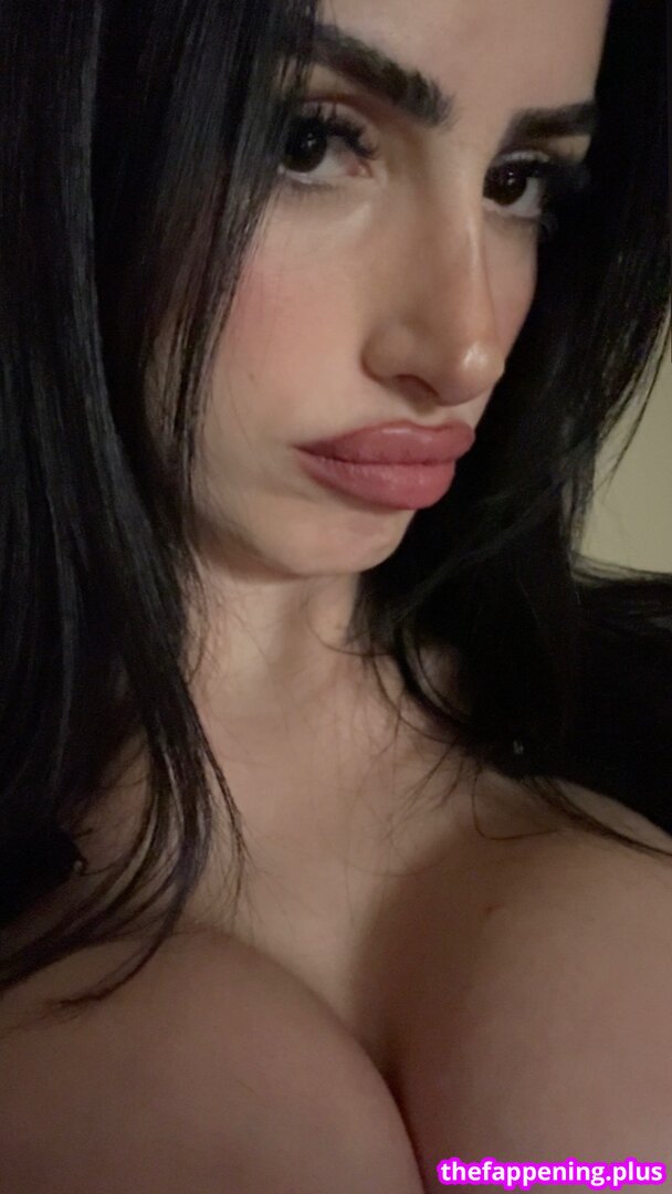 baby_maluzz / bbymaluz 누드 OnlyFans 사진 #2