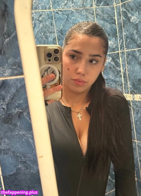 Triinivc / bbytrinita / https: Nahá OnlyFans fotografie #20