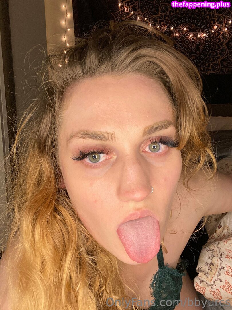 bbyurcs / urcccaaa Fotografie OnlyFans Dezbrăcată #22