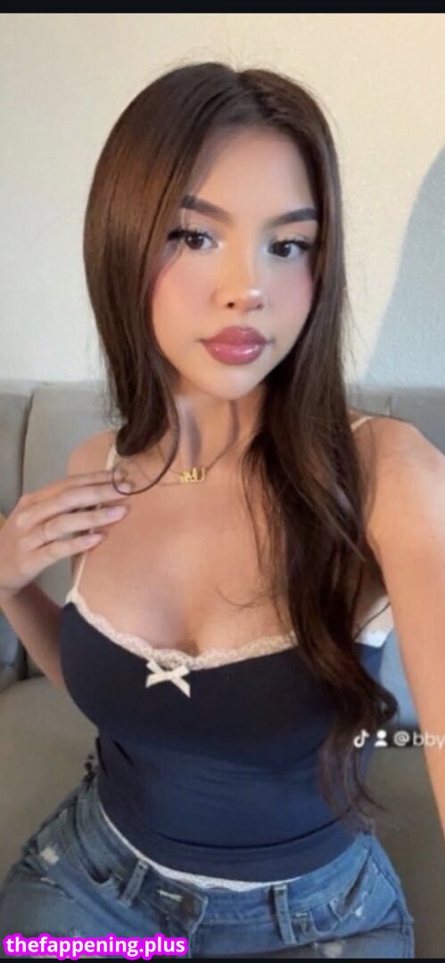 Bbyuziiii Naken OnlyFans Foto #5