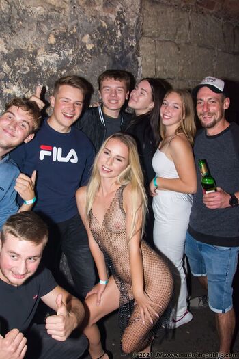 Beautiful Girls Groped