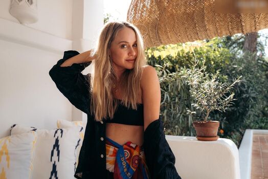 Becca Tobin