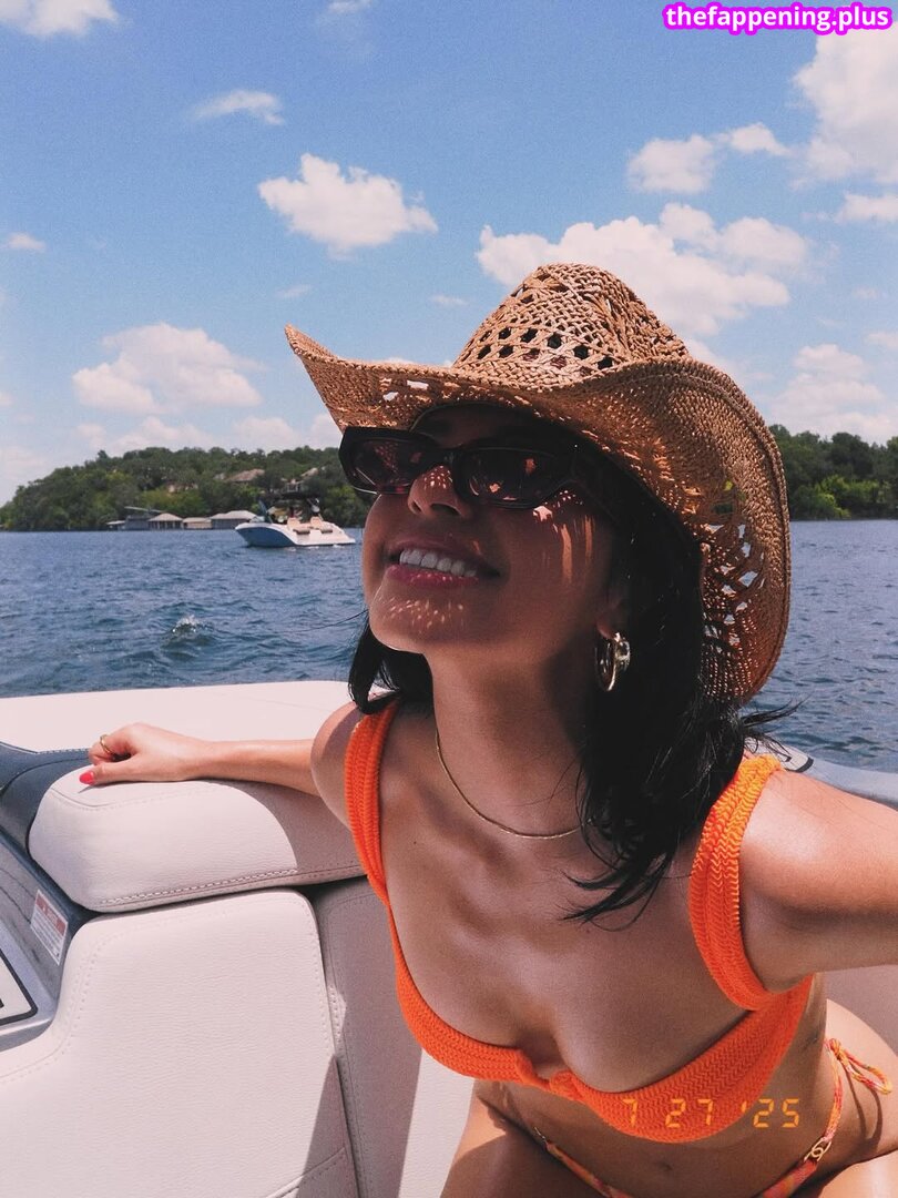 Becky G