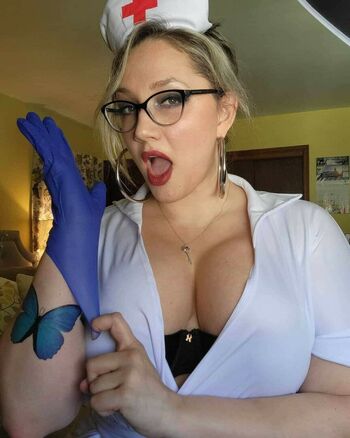 bel_blondie1