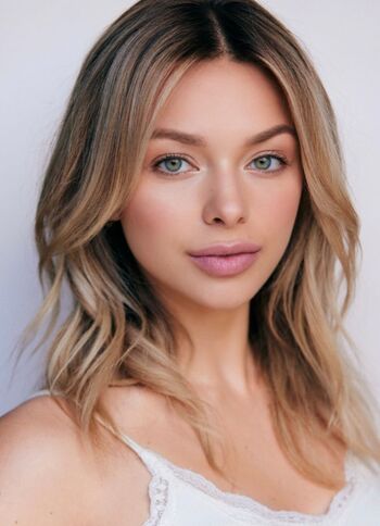 Bella Chadwick