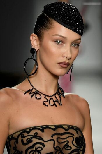 Bella Hadid