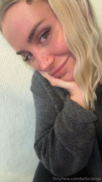 Bella Lange