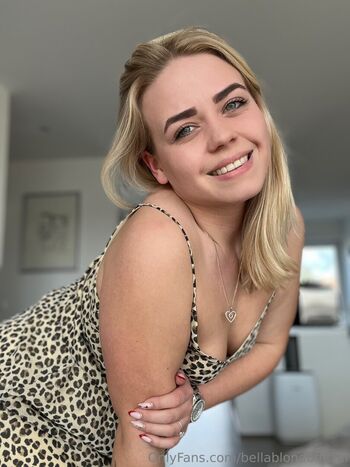 bellablondofficial