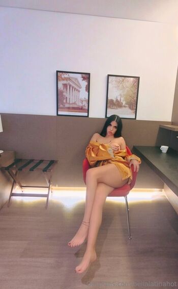 bellalatinahot
