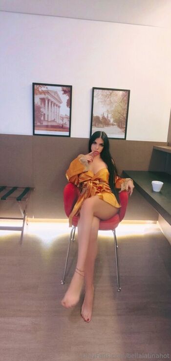 bellalatinahot