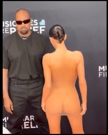 Bianca Censori