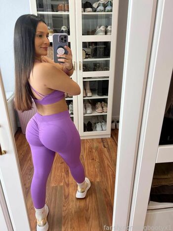 bigbootyx1