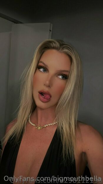 bigmouthbella