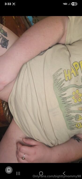 bigtittymommy98