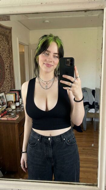 Billie Eilish Fake