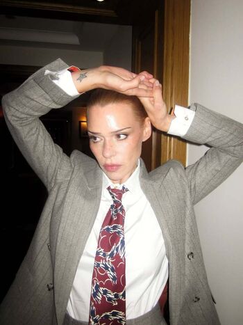 Billie Piper