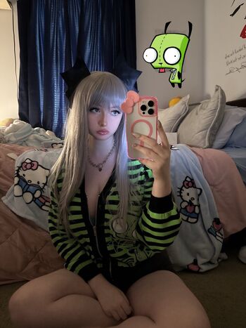 bimbogrlfriend