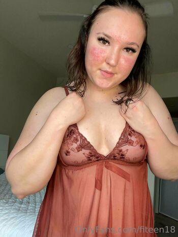 bisexualcollegegirl