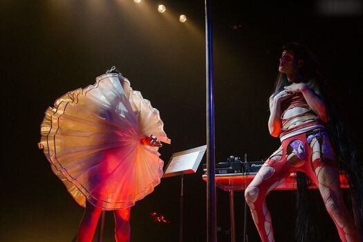 Björk