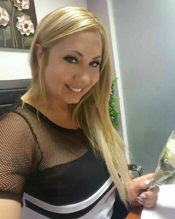 blonde_maria