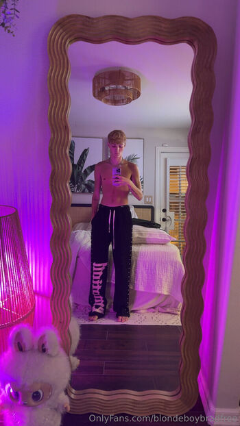 blondeboybradfree