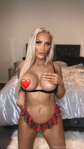Blondedoll