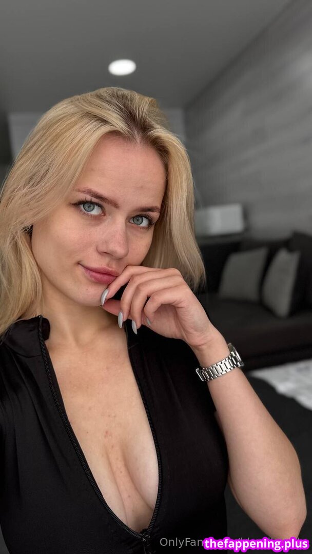 blondiepolly