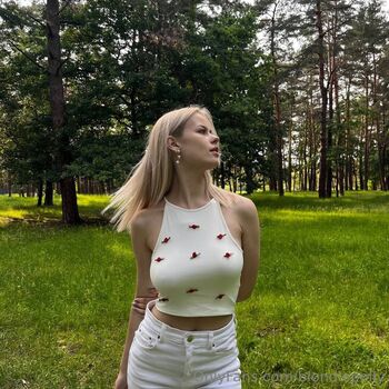 blondiepolly
