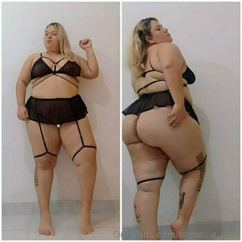 blondiiie_rose