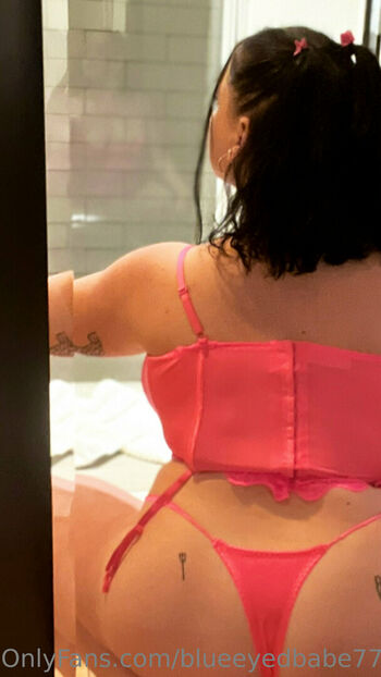 blueeyedbabe777