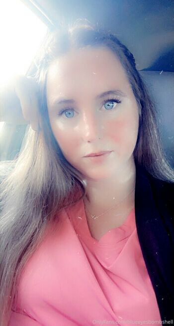blueeyesbombshell