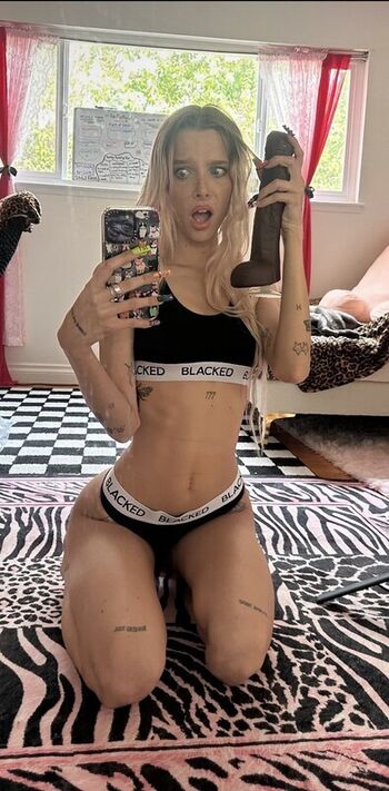 Bobbie Moore