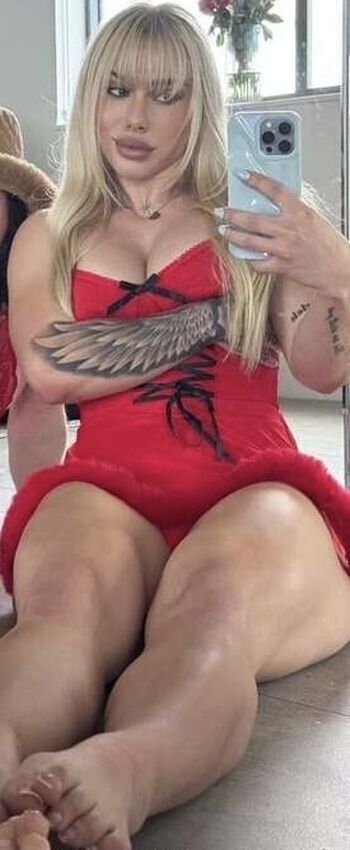 Bobbie Moore