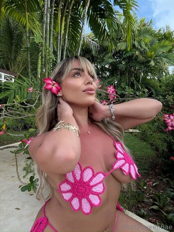 bootyqueenbae