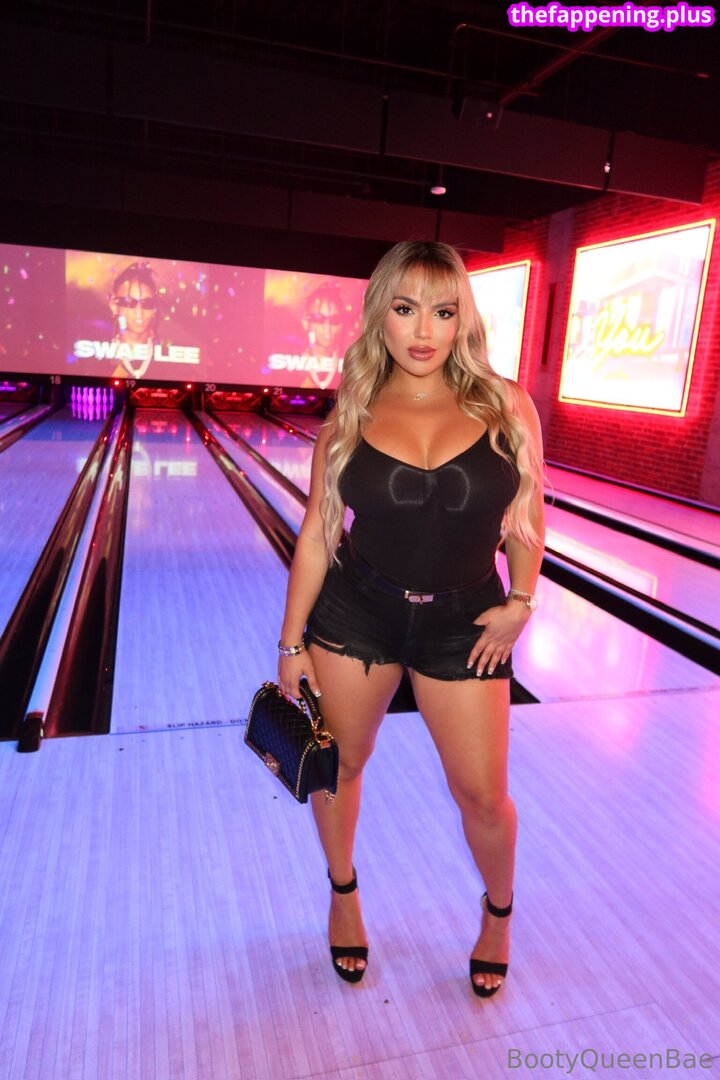 bootyqueenbae