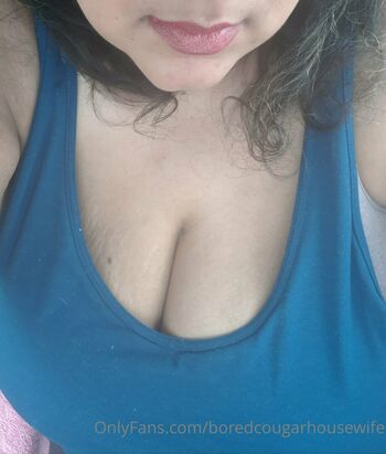 boredcougarhousewife