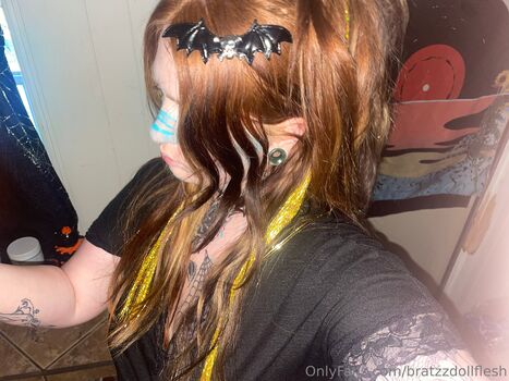bratzzdollflesh