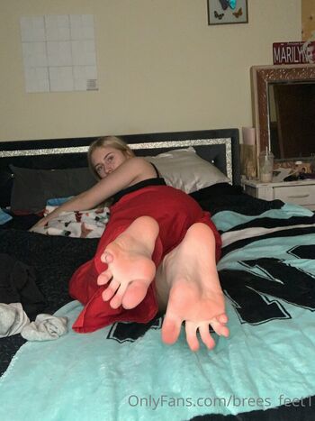 Brees_feet1