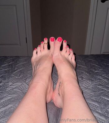 briabigfeet