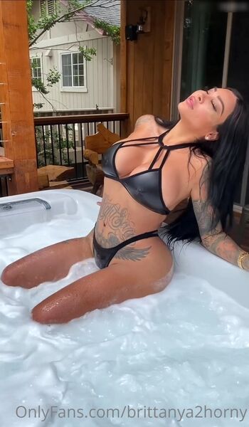 Brittanya Razavi