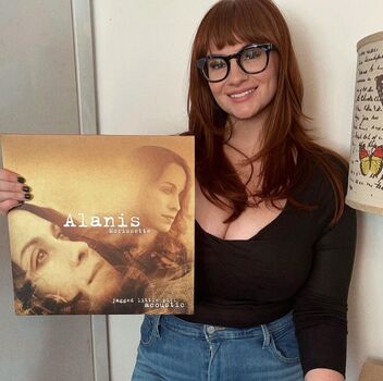 Brooke Ashley Pghvinyl