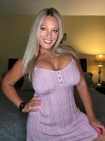 brooke_lovelydd