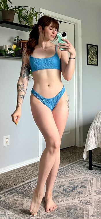 Brooke.violet