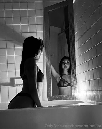 brownroundxxx