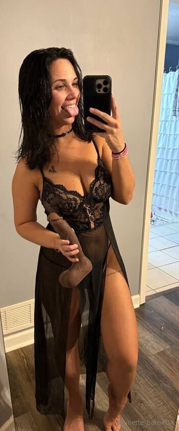 brunette_barbie_1