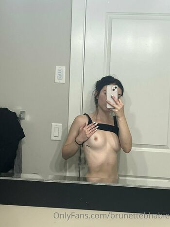 Brunettebhabie