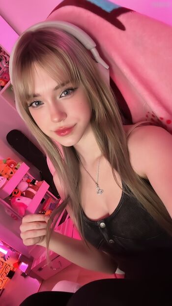 BunnyGirlBree