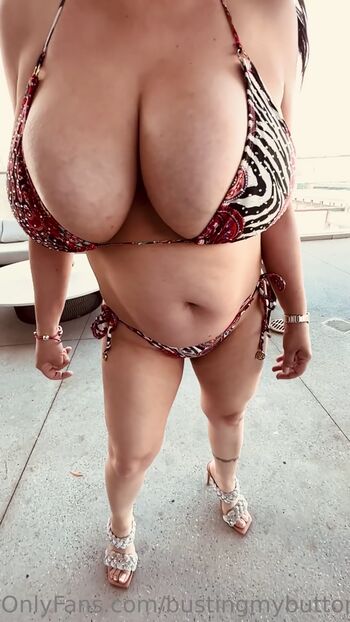 BustingMyButtons