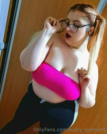 busty_diamond